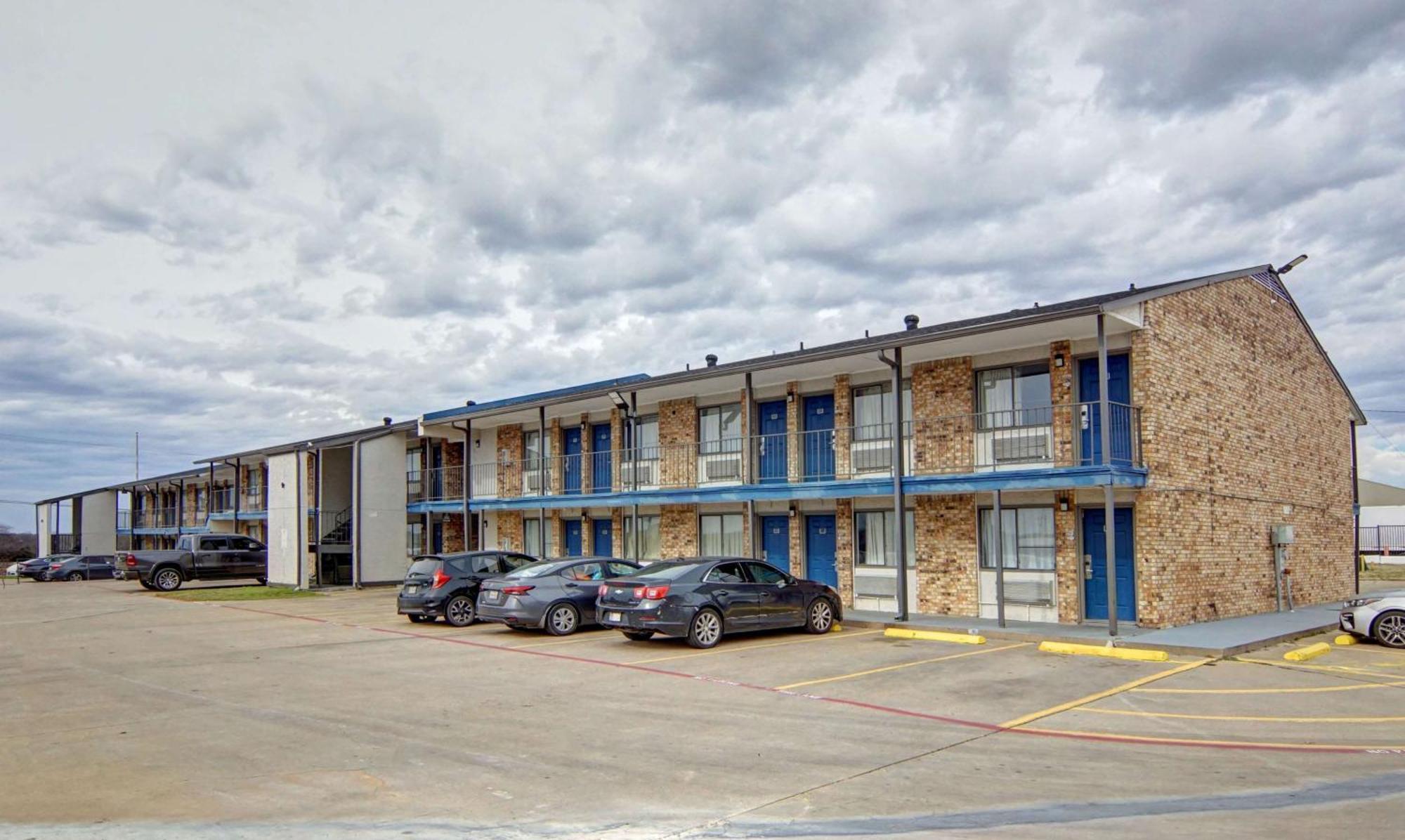 Motel 6-Red Oak, Tx - Dallas Eksteriør bilde